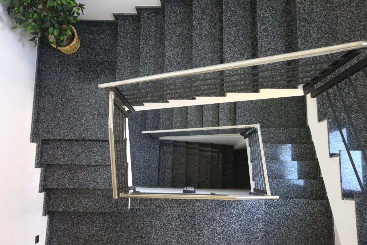 Hotel Sant Celoni Εξωτερικό φωτογραφία