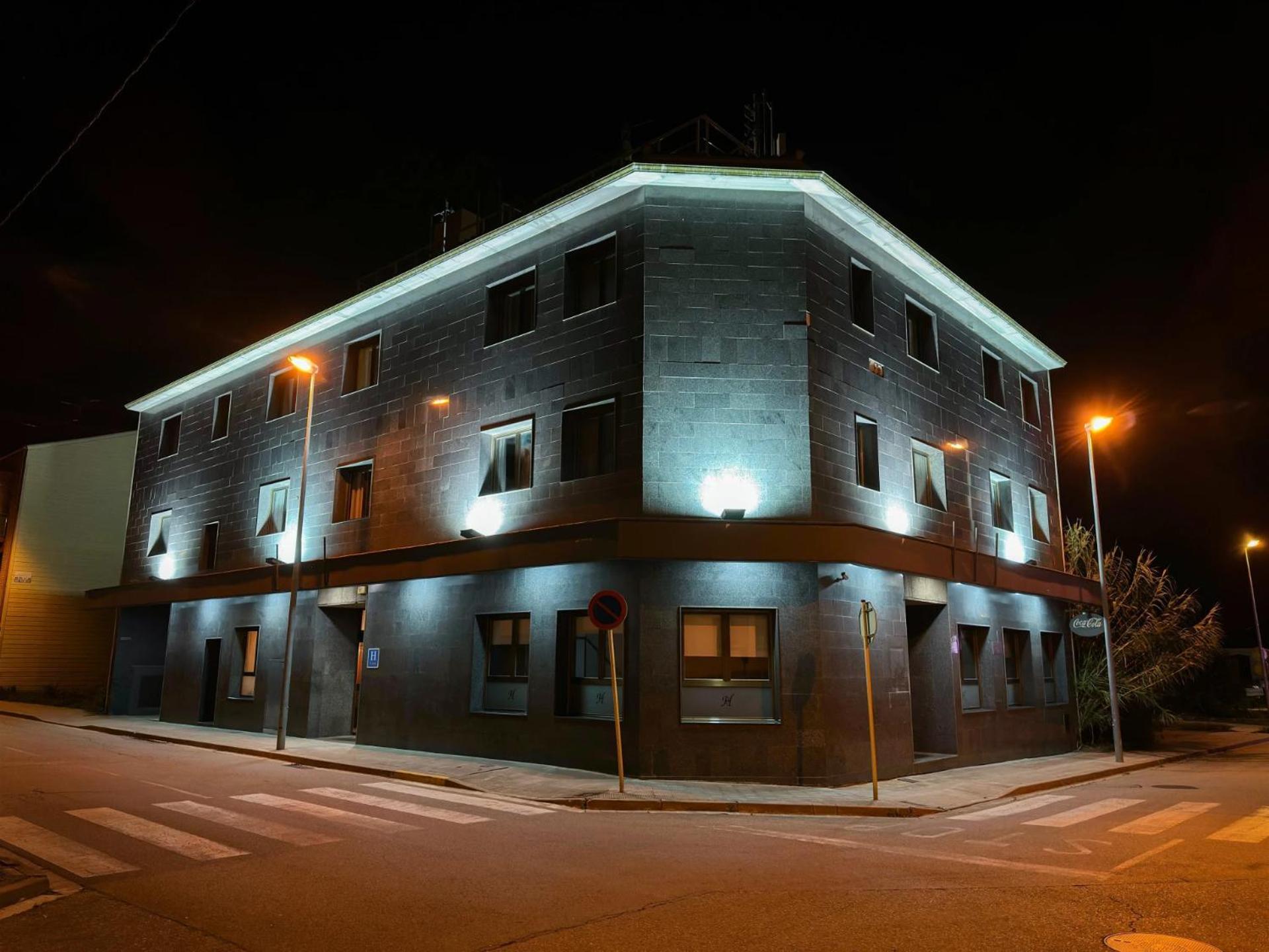 Hotel Sant Celoni Εξωτερικό φωτογραφία