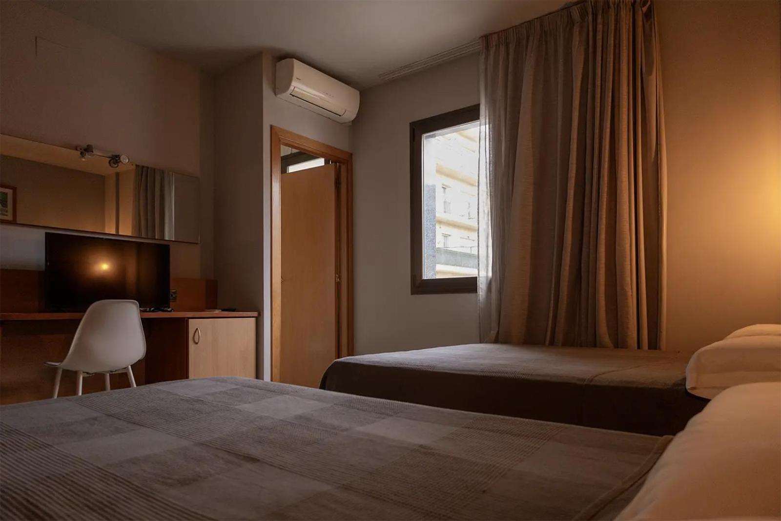 Hotel Sant Celoni Εξωτερικό φωτογραφία