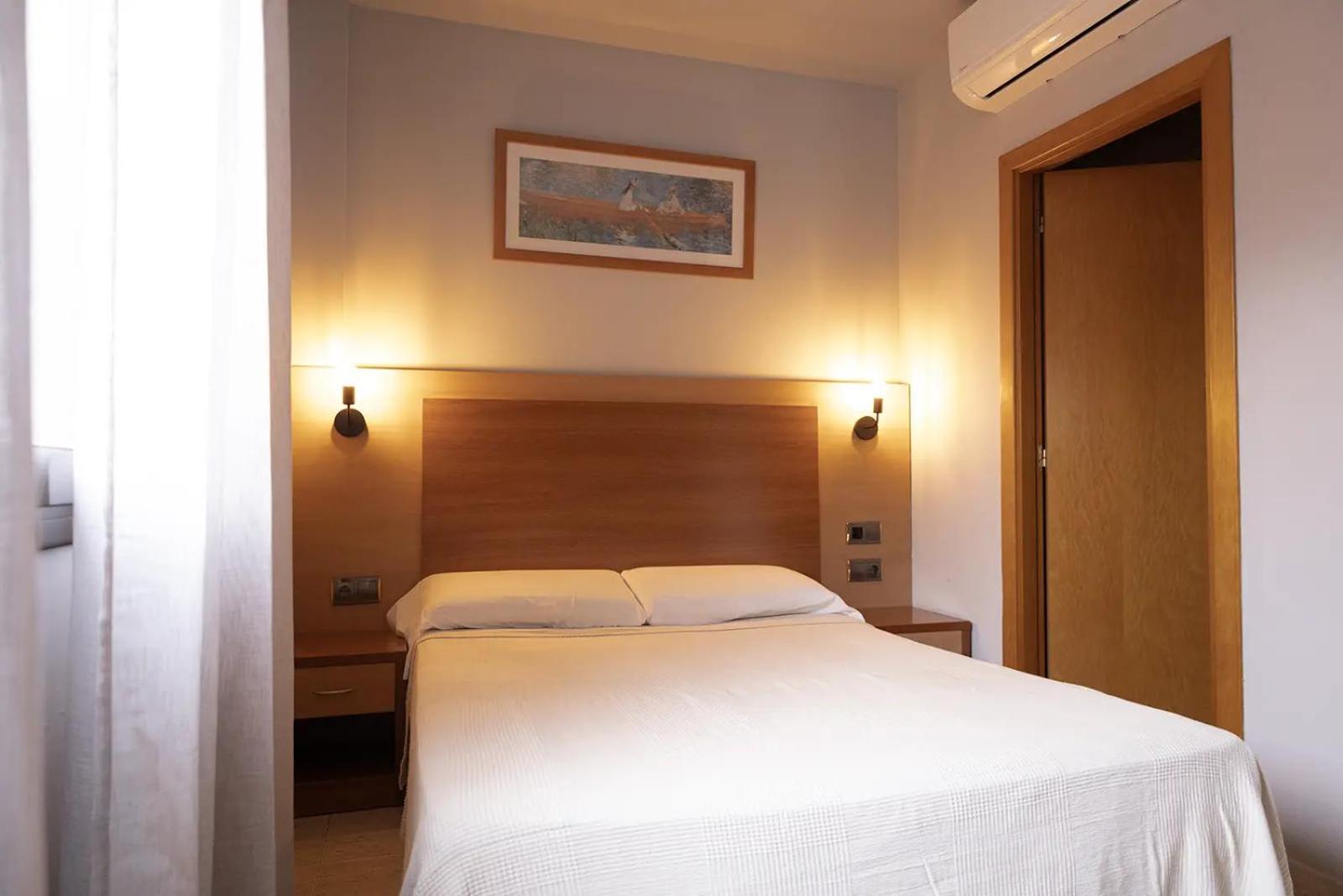 Hotel Sant Celoni Εξωτερικό φωτογραφία